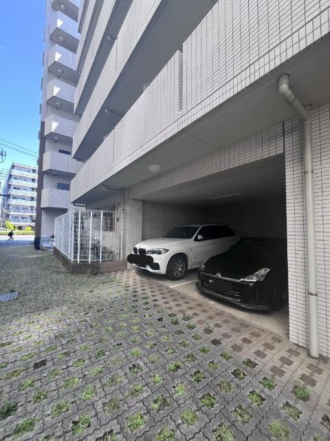 澄和レジデンス葛西 駐車場
