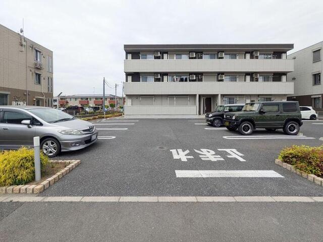 Ｐｒｅｍｉｕｍ（202） 駐車場