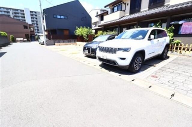 フェリスおおたかの森（203） 駐車場