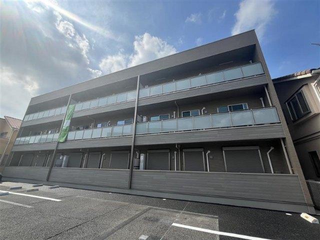 新鎌ケ谷駅より徒歩7分 築2年2ヶ月 3階建の賃貸物件