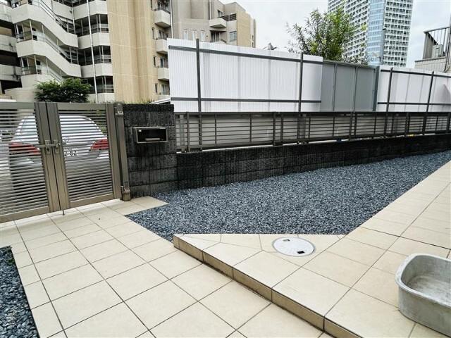 世田谷区玉川二丁目戸建（0001） エントランス