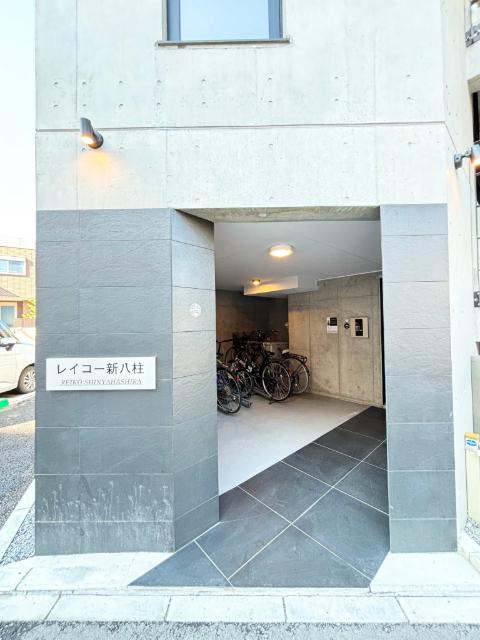 レイコー新八柱（0502） エントランス