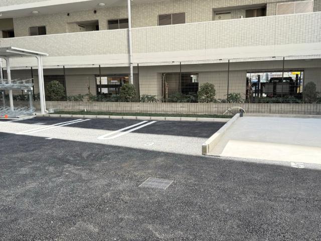 ＴｈｅＷａｌｌ 駐車場