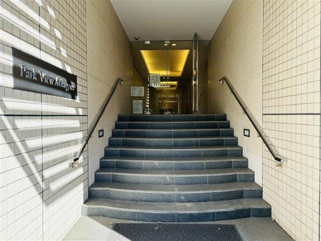 パークビュー有栖川 エントランス