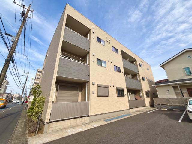 武蔵中原駅より徒歩15分 築5年 3階建の賃貸物件