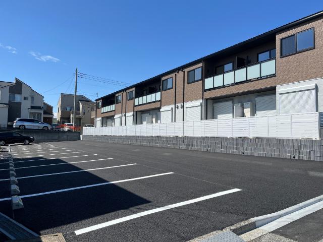 グリシーヌ　ヴィラⅡ（2105） 駐車場