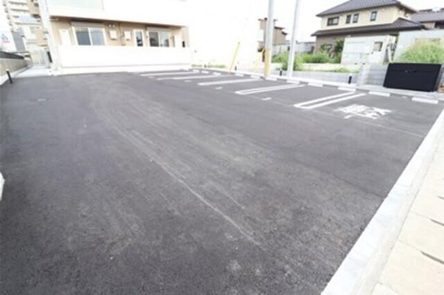 ＨＡＮＡＢＵＳＡ　Ⅶ（302） 駐車場