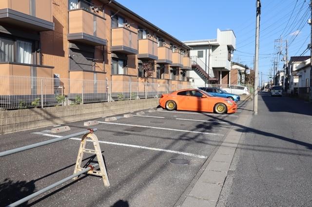 ウィルモアＫ･Ⅱ（208） 駐車場