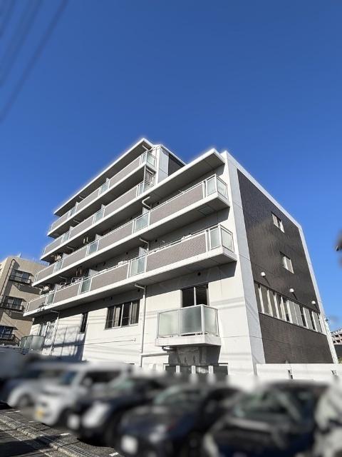 新子安駅より徒歩6分 築33年5ヶ月 6階建の賃貸物件