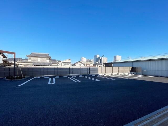 Belleville桜木町（207） 駐車場