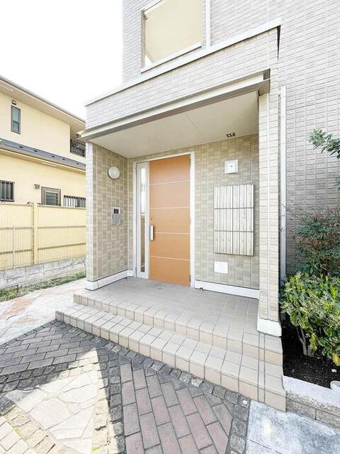 フェアレーン高野台　　Ⅰ（303） エントランス