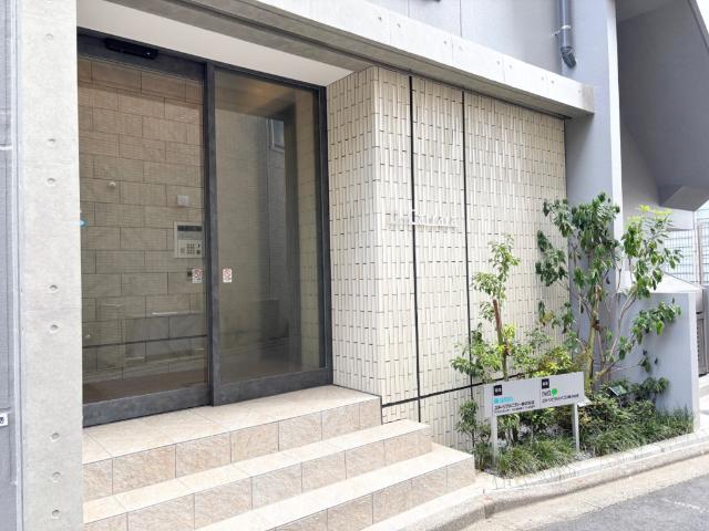 Ｄ−Ｃａｒｒａｒａ エントランス