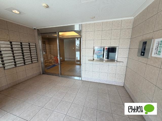 プロシード市川妙典Ⅱ ロビー
