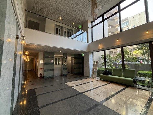アパガーデンコート成田駅前 エントランス