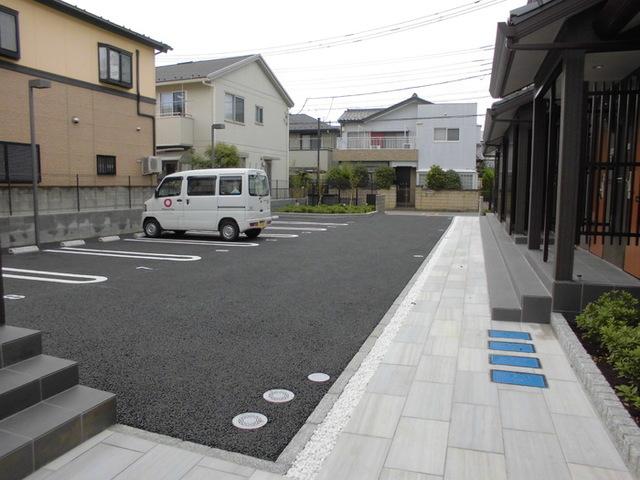 Breeze谷塚（102） エントランス
