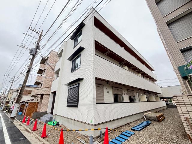 高島平駅より徒歩9分 新築 3階建の賃貸物件