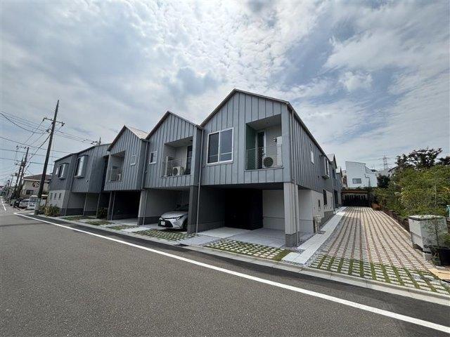 ＳａＥＭＯＮ Ｇａｒｄｅｎ（E-3） 駐車場