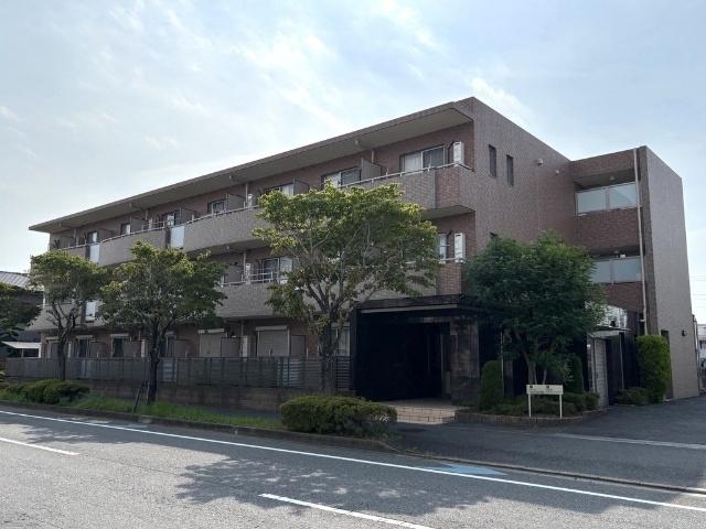 成田駅より徒歩4分 築17年4ヶ月 3階建の賃貸物件