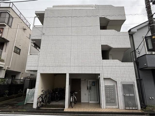 鶴見市場駅より徒歩12分 築37年8ヶ月 4階建の賃貸物件