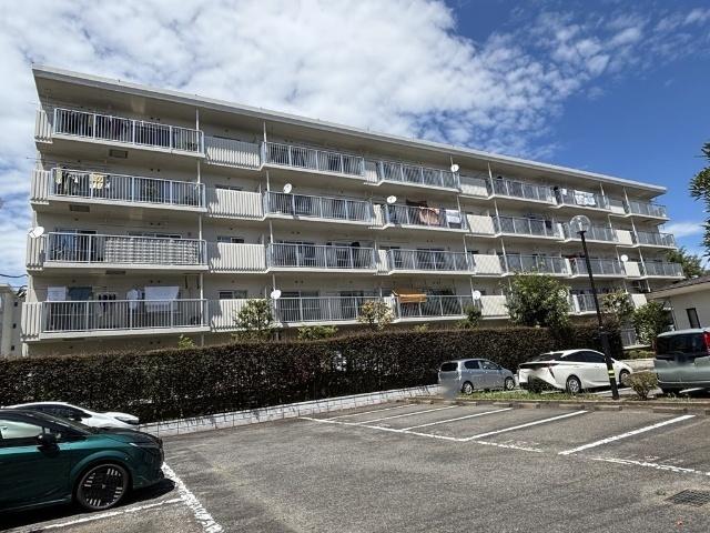 成田駅よりバス8分 築38年6ヶ月 5階建の賃貸物件