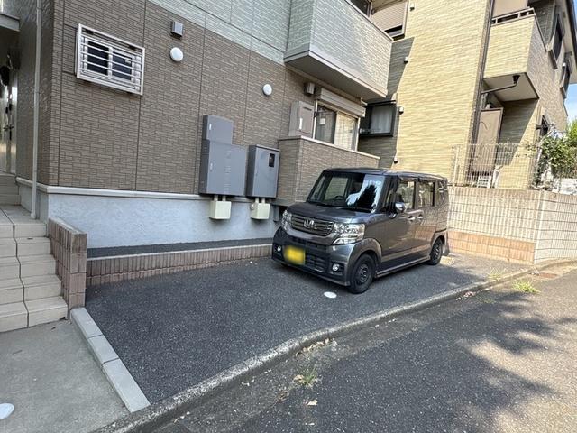 エントピア（201） 駐車場