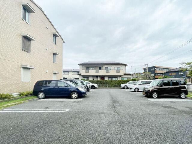 リバーパーク蒲生　Ｃ（105） 駐車場