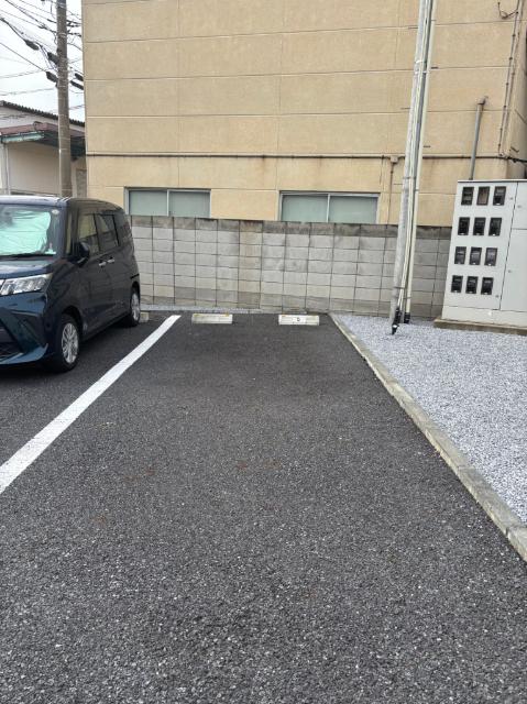 Ｍａｒｃｈｅｒ−Ｄ（D） 駐車場