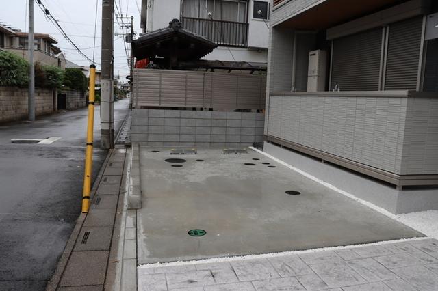 D-ROOM南越谷（102） 駐車場