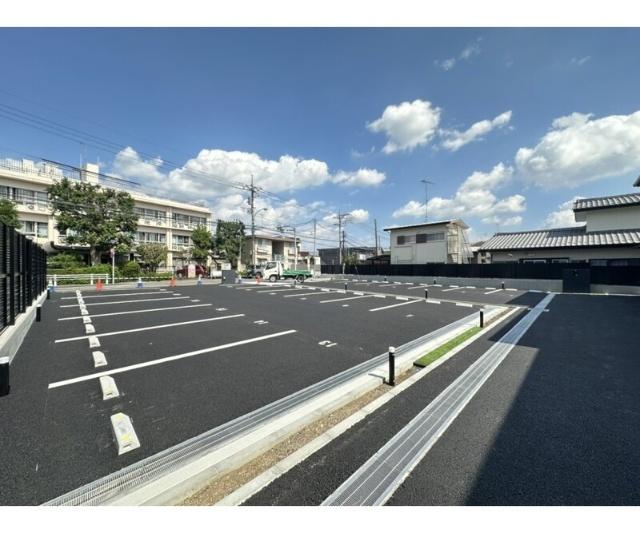 ベースセグレタ（0004） 駐車場