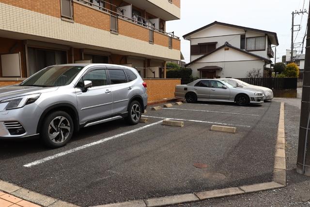 グランメール（306） 駐車場