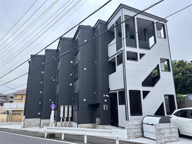 川越駅より徒歩14分 新築 3階建の賃貸物件