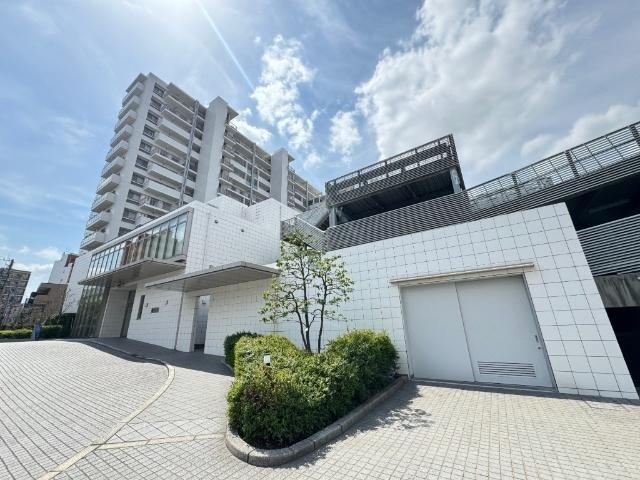 柏駅より徒歩5分 築22年8ヶ月 11階建の賃貸物件