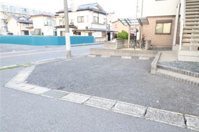 ラ・フルール四季（105） 駐車場