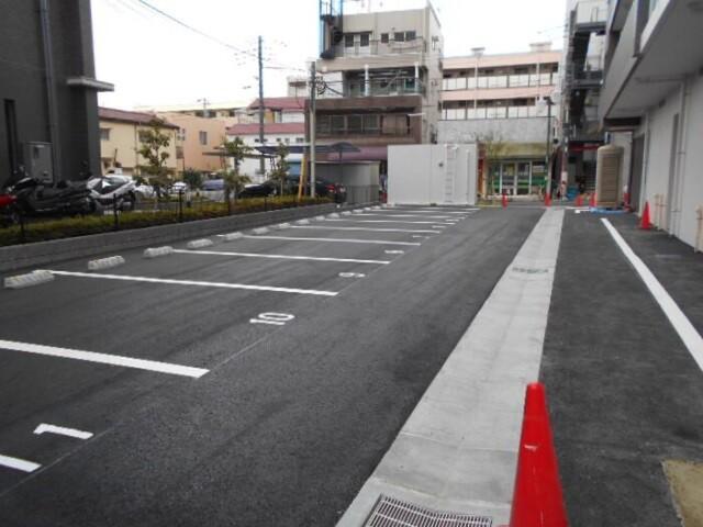 セレス稔台（506） 駐車場
