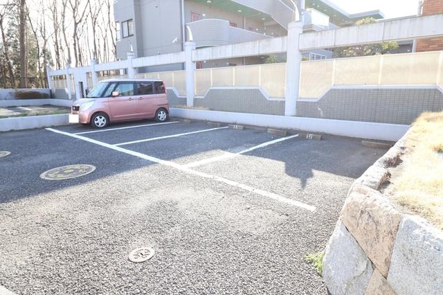 パティオ坂巻（314） 駐車場