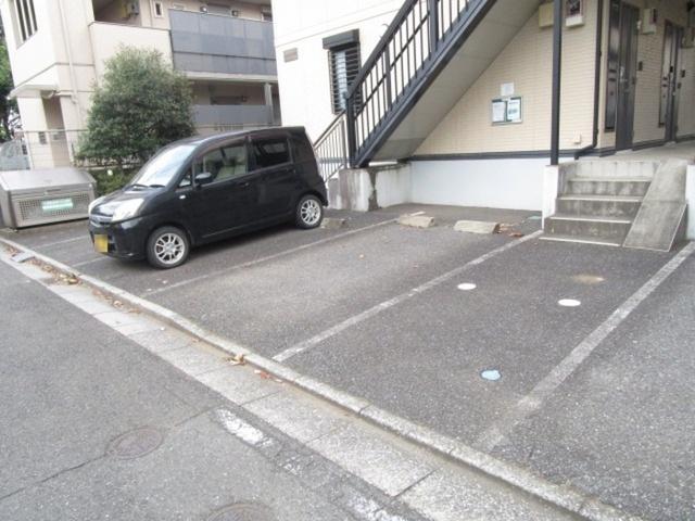 ヒルサイドテラス（106） 駐車場