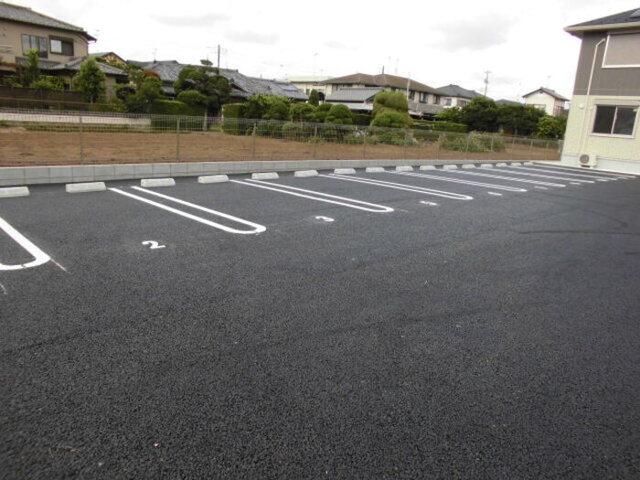 シエルボヌール（105） 駐車場