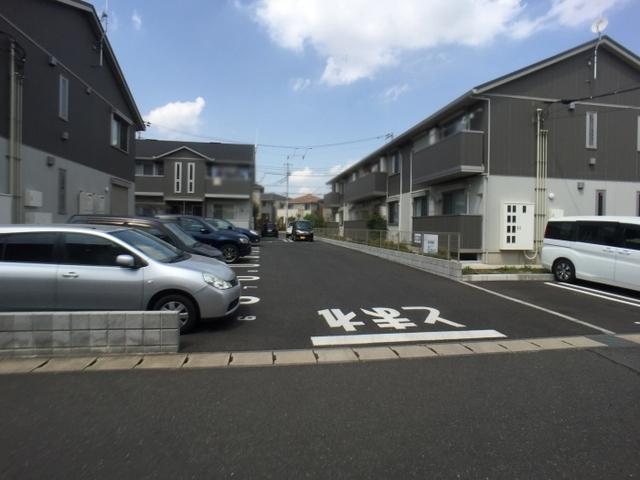 アピオン　Ⅱ（202） 駐車場
