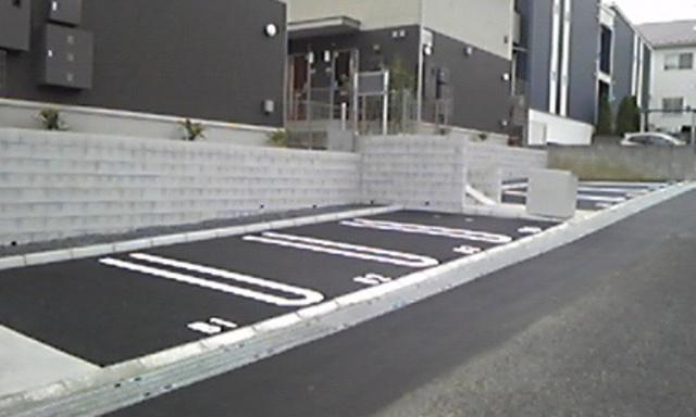アインス　B棟（101） 駐車場