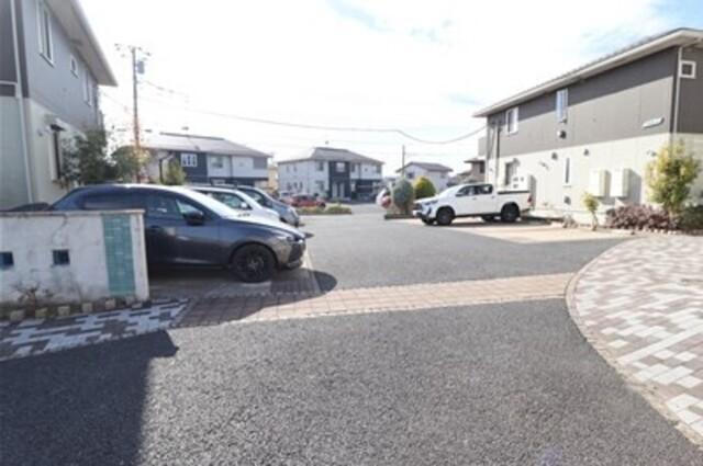 フェリーチェ　ヴィータ　Ａ（103） 駐車場