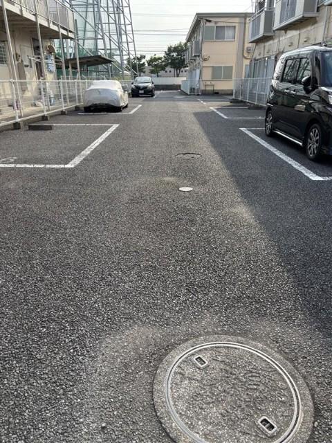 しんまちハイツＶ（0103） 駐車場
