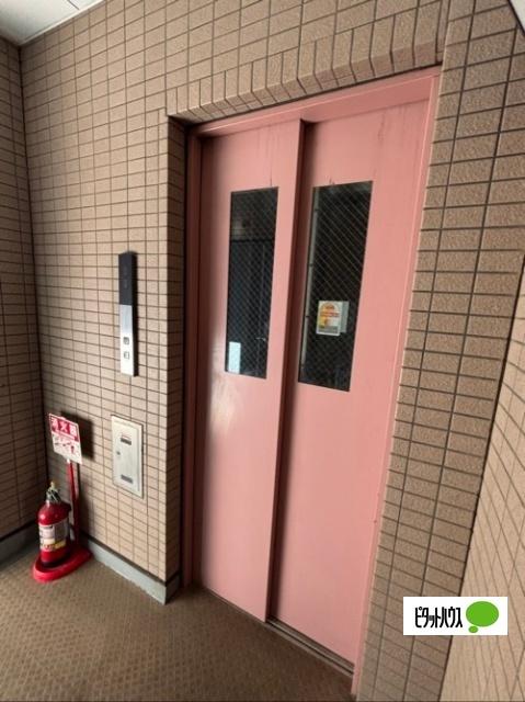 ＬＩＢＥＲＴＡ（0303） ロビー