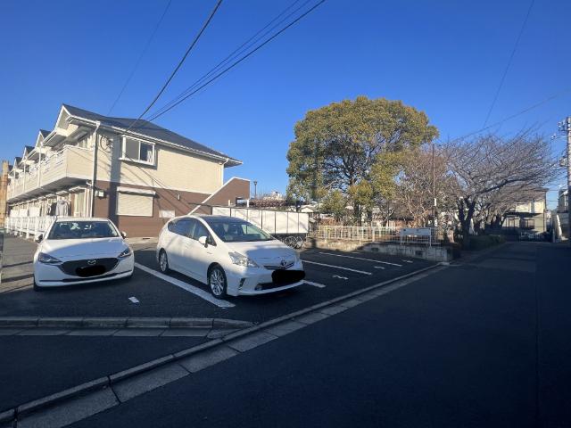 パークサイド（本一色）（0102） 駐車場