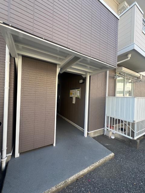 ハイツ榎本Ａ（0102） エントランス