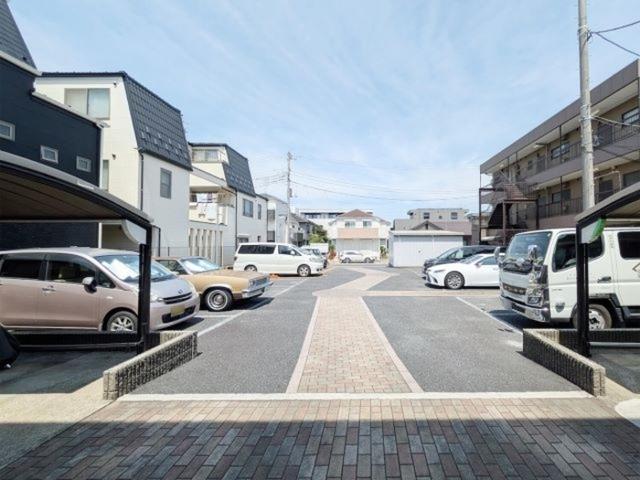 アネックス壱・弐番館（2101） 駐車場
