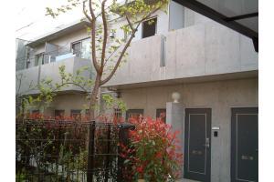 閑静な住宅街にあるデザイナーズ賃貸☆