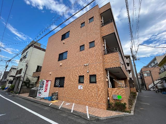 重量鉄骨造3階建