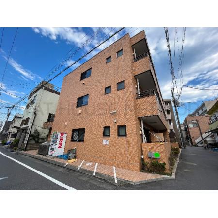 重量鉄骨造3階建