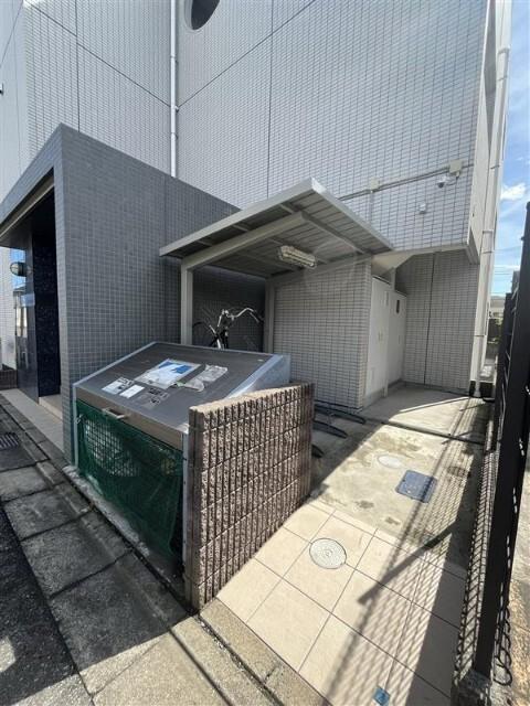 Ｐｉｎｅ’ｓ　Ｒｅｓｉｄｅｎｃｅ 物件画像