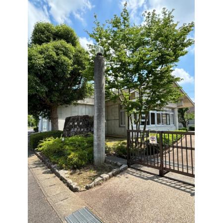 成田市美郷台地区会館図書室：370m